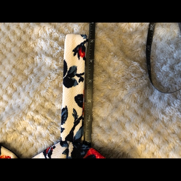 Floral Sweetheart Dress - Picture 8 of 10